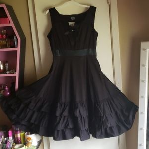 H&R Rockabilly Ruffled Dress